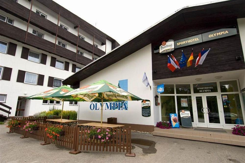 Sporthotel Olympia Stachy Екстер'єр фото