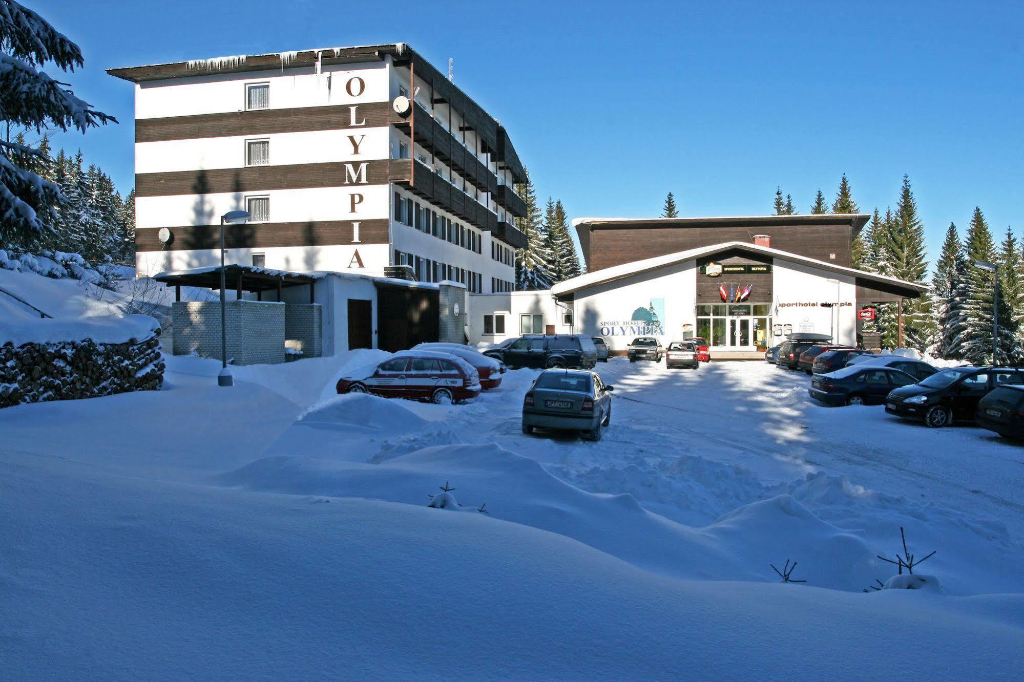 Sporthotel Olympia Stachy Екстер'єр фото